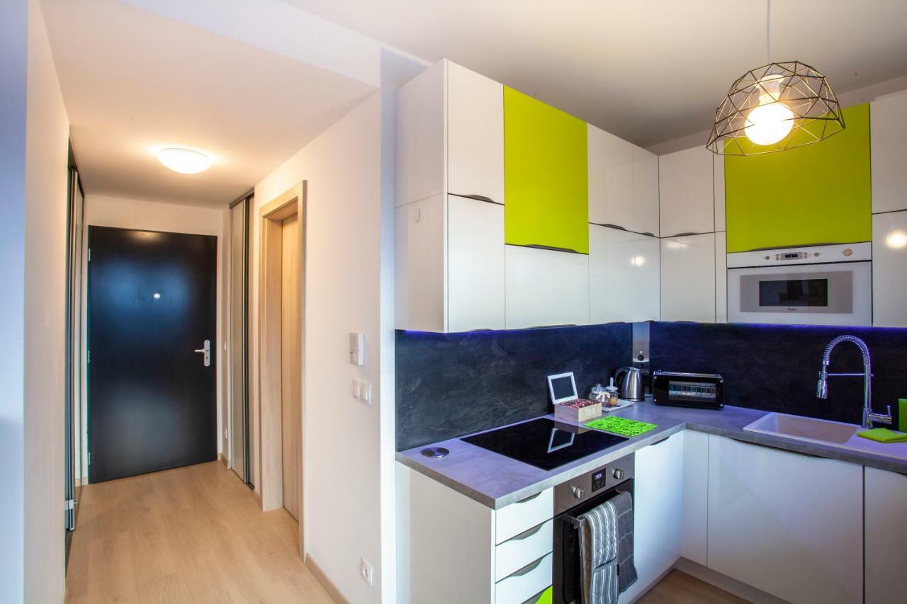Air-Conditioned City View Apartment 24H Check-In Bratislava Ngoại thất bức ảnh